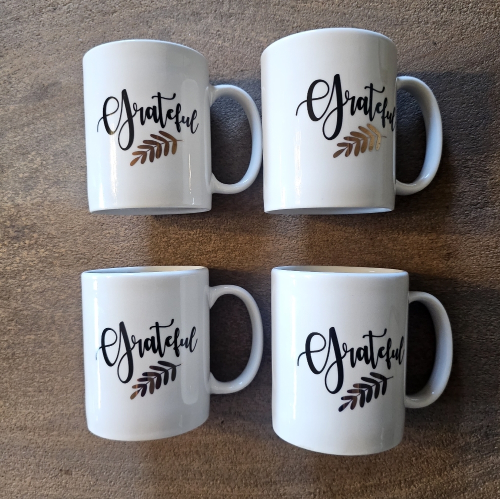 Set of 4 GRATEFUL mugs